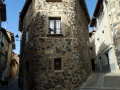Castellfollit de la Roca y Besalú